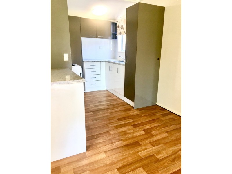 3 Jinang Street, Warana QLD 4575