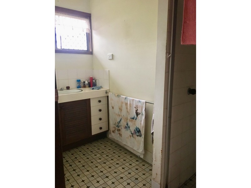 3 Jinang Street, Warana QLD 4575