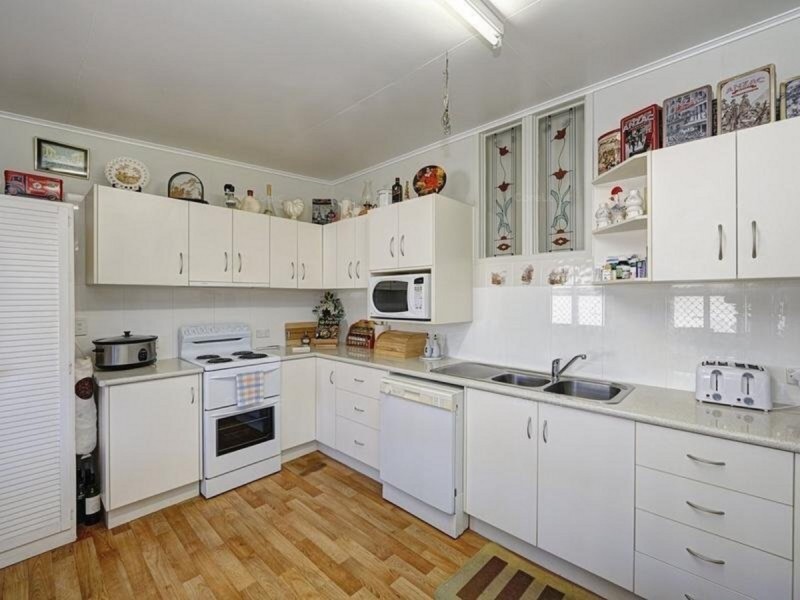 5 Birks Street, Avenell Heights QLD 4670