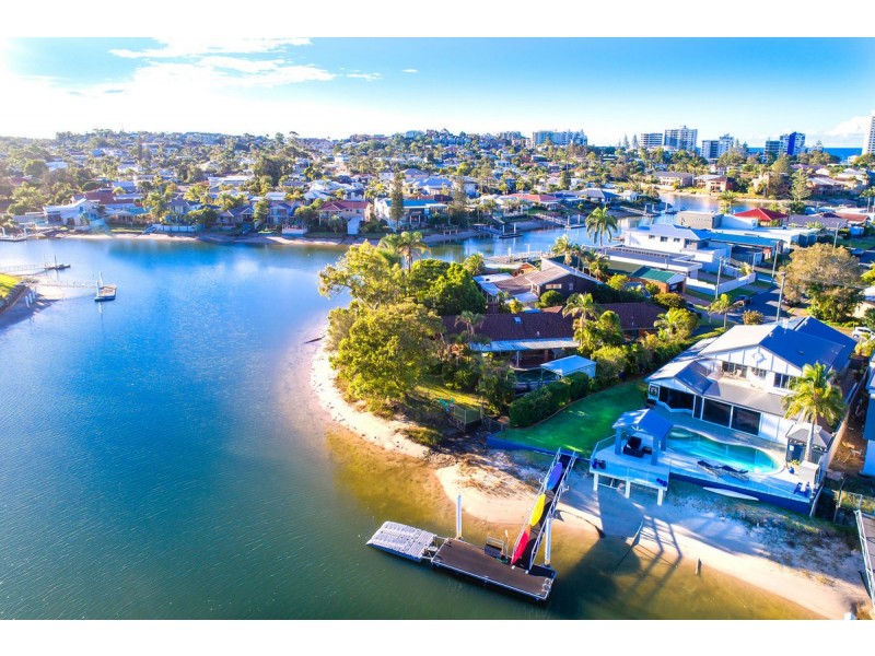 48 Tarwarri Crescent, Mooloolaba QLD 4557