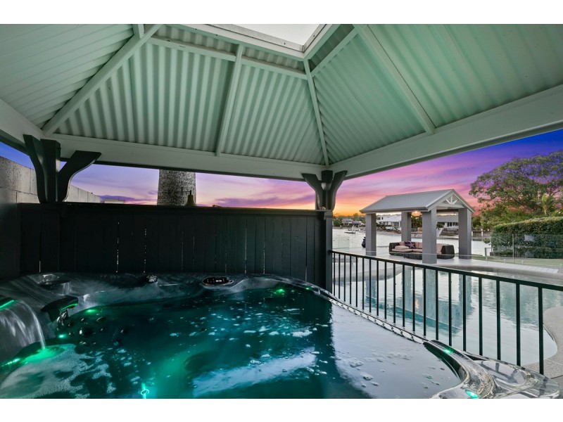 48 Tarwarri Crescent, Mooloolaba QLD 4557