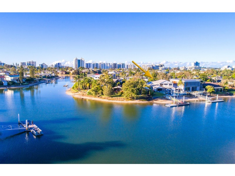 48 Tarwarri Crescent, Mooloolaba QLD 4557