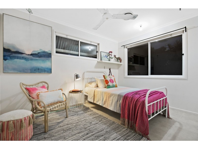 6 Mylar Court, Sunrise Beach QLD 4567