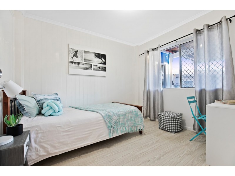 6 Mylar Court, Sunrise Beach QLD 4567