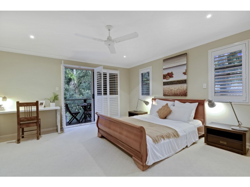 65 Oloway Crescent, Alexandra Headland QLD 4572