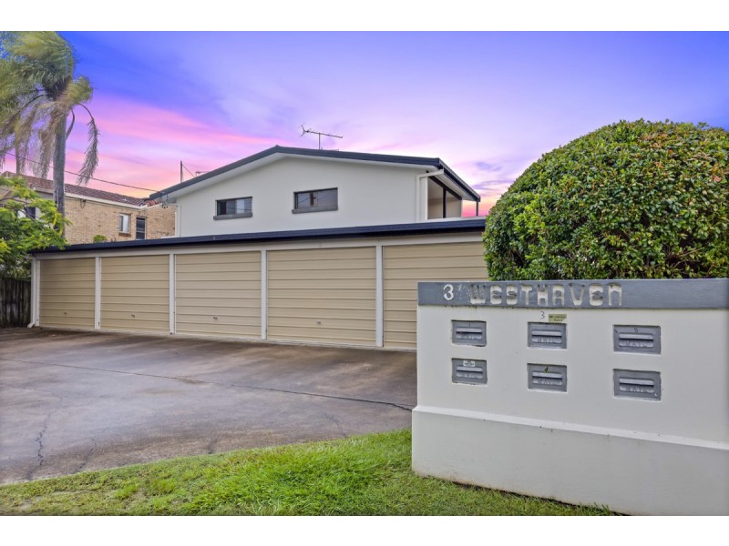 2/3 Barooga Crescent, Mooloolaba QLD 4557