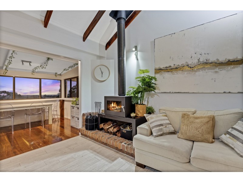 64 Sugar Bag Road, Little Mountain QLD 4551