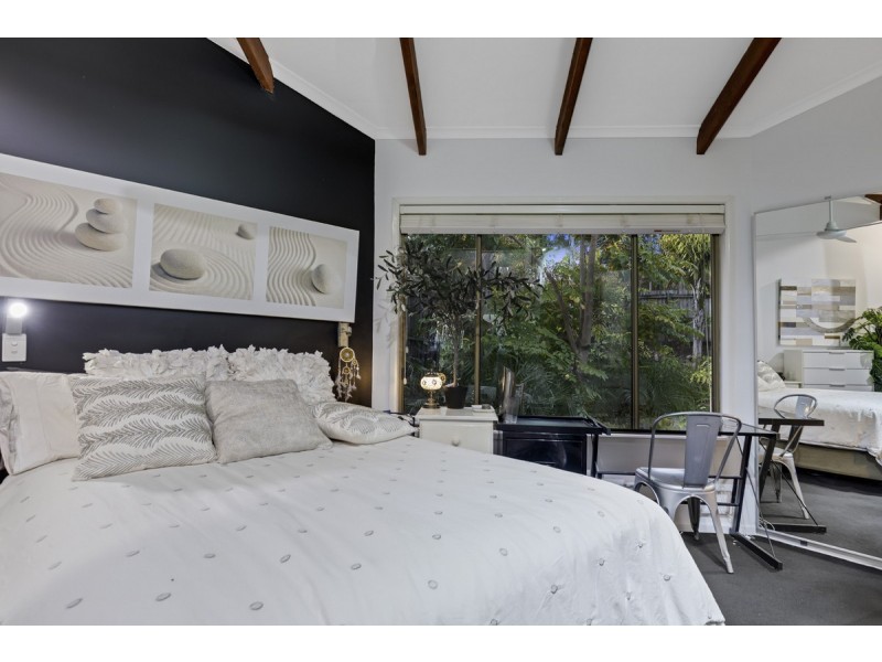 64 Sugar Bag Road, Little Mountain QLD 4551