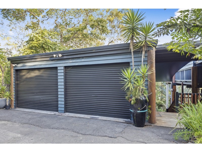 64 Sugar Bag Road, Little Mountain QLD 4551