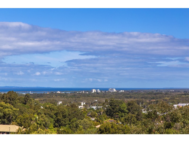 64 Sugar Bag Road, Little Mountain QLD 4551