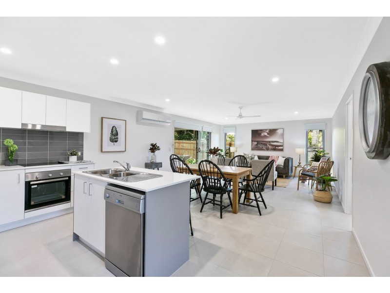 1/115 Mapleton Road, Nambour QLD 4560