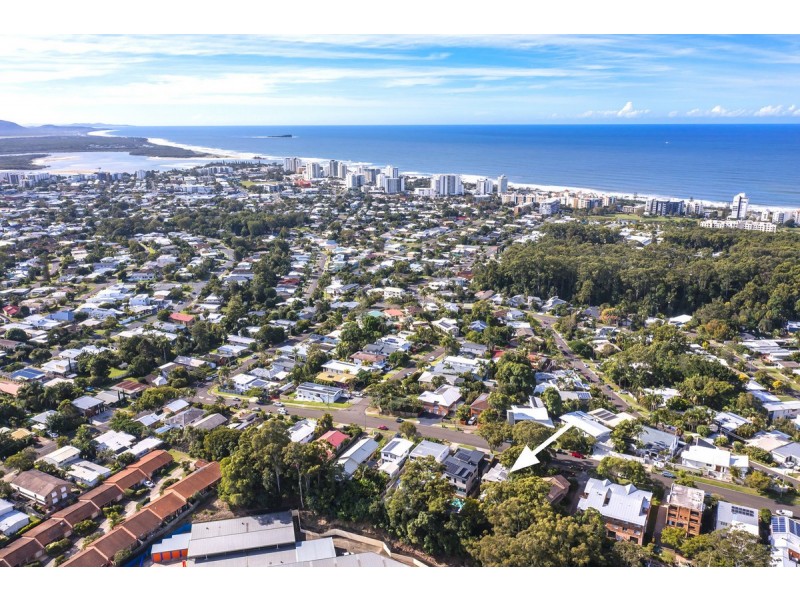 2/65 Yakola Parade, Alexandra Headland QLD 4572