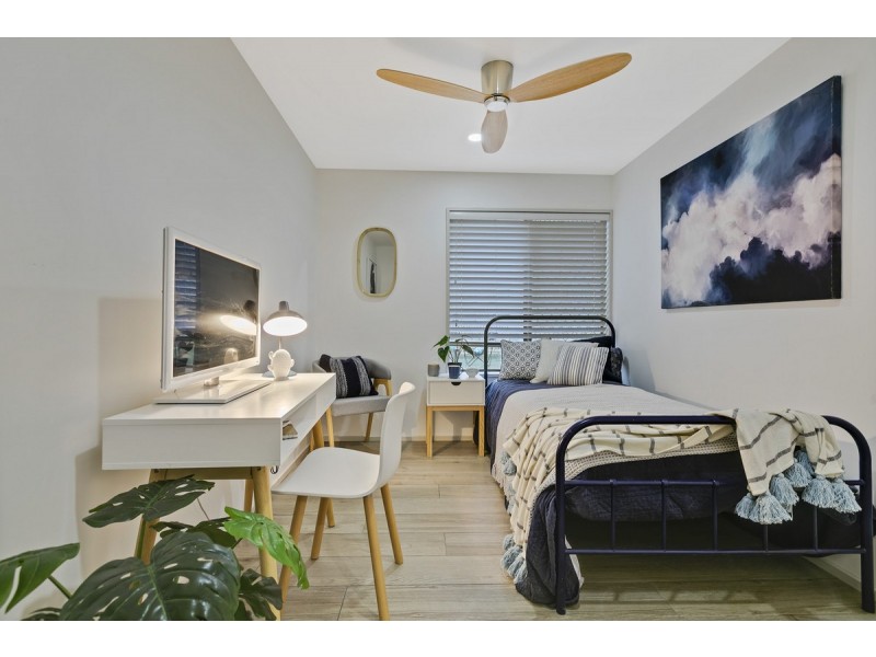 2/34 River Esplanade, Mooloolaba QLD 4557