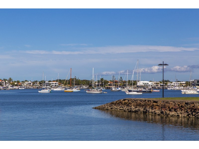 2/34 River Esplanade, Mooloolaba QLD 4557