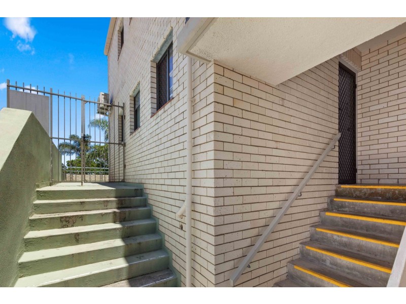 2/34 River Esplanade, Mooloolaba QLD 4557