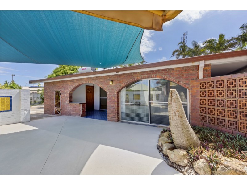 2 Mankina Court, Buddina QLD 4575