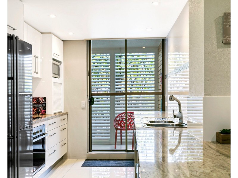 8/18 Camfield Street, Alexandra Headland QLD 4572