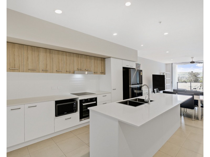 302/5 Spring Street, Sippy Downs QLD 4556