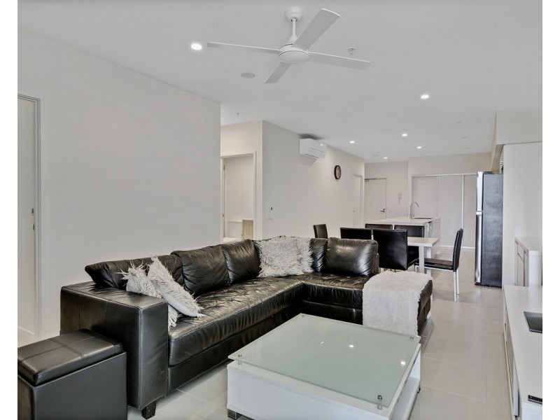302/5 Spring Street, Sippy Downs QLD 4556