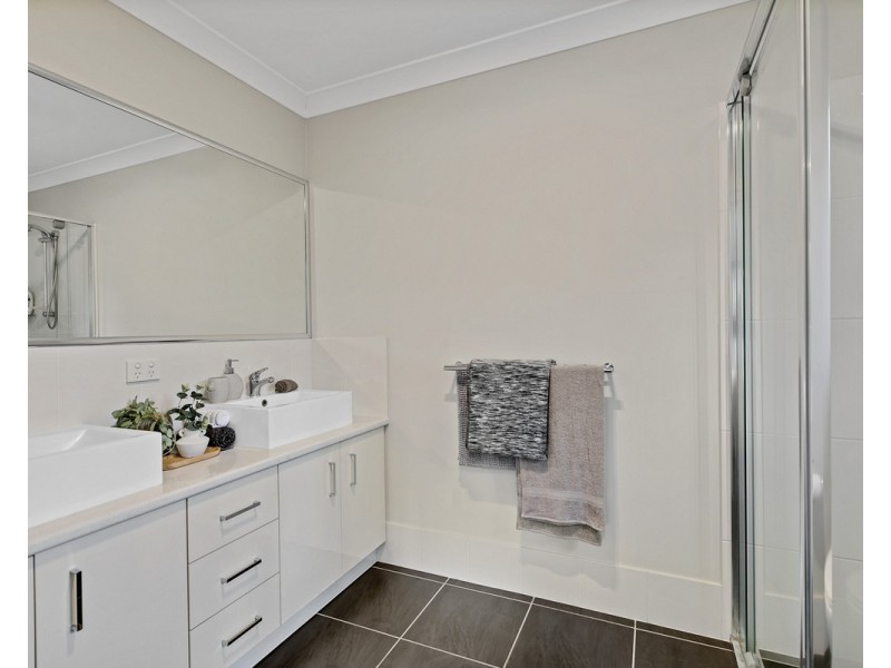 35 Riverstone Place, Bli Bli QLD 4560