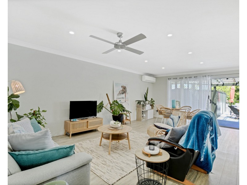 2/7 Carrothool Place, Mooloolaba QLD 4557