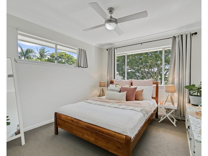 2/7 Carrothool Place, Mooloolaba QLD 4557