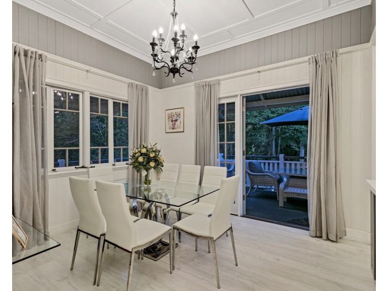 2 Gympie Street South, Landsborough QLD 4550