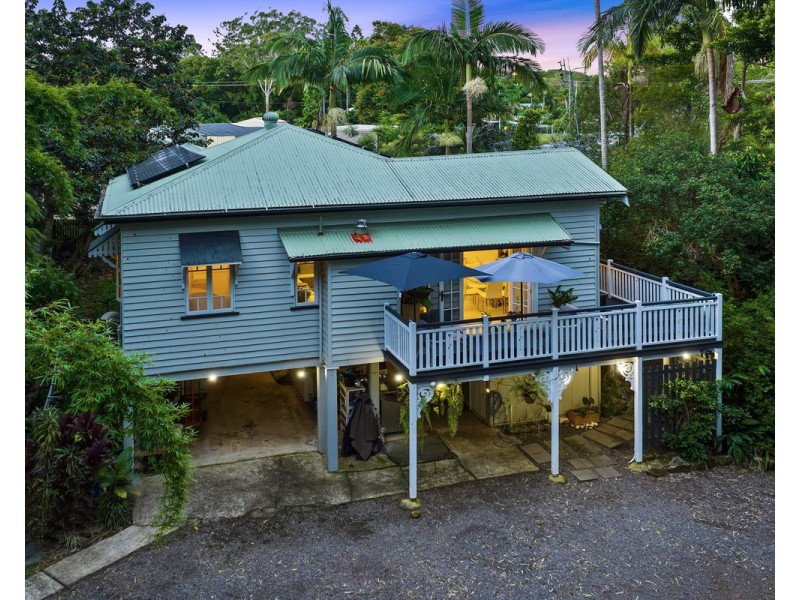 2 Gympie Street South, Landsborough QLD 4550