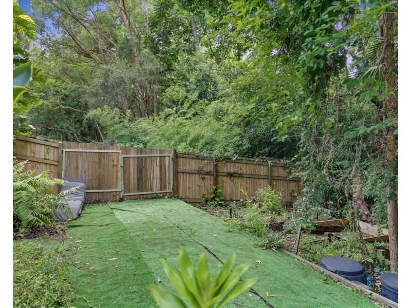 2 Gympie Street South, Landsborough QLD 4550