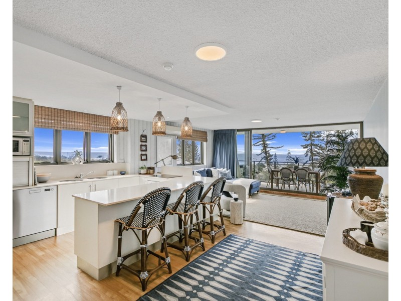 14/156-158 Alexandra Parade, Alexandra Headland QLD 4572