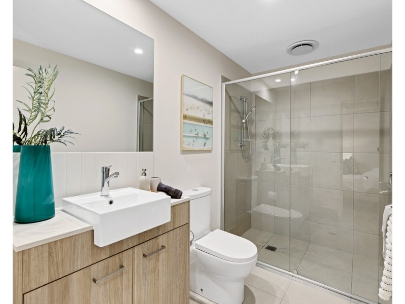 302/5 Spring Street, Sippy Downs QLD 4556
