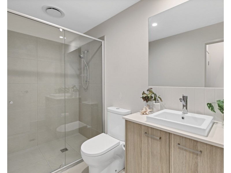 302/5 Spring Street, Sippy Downs QLD 4556