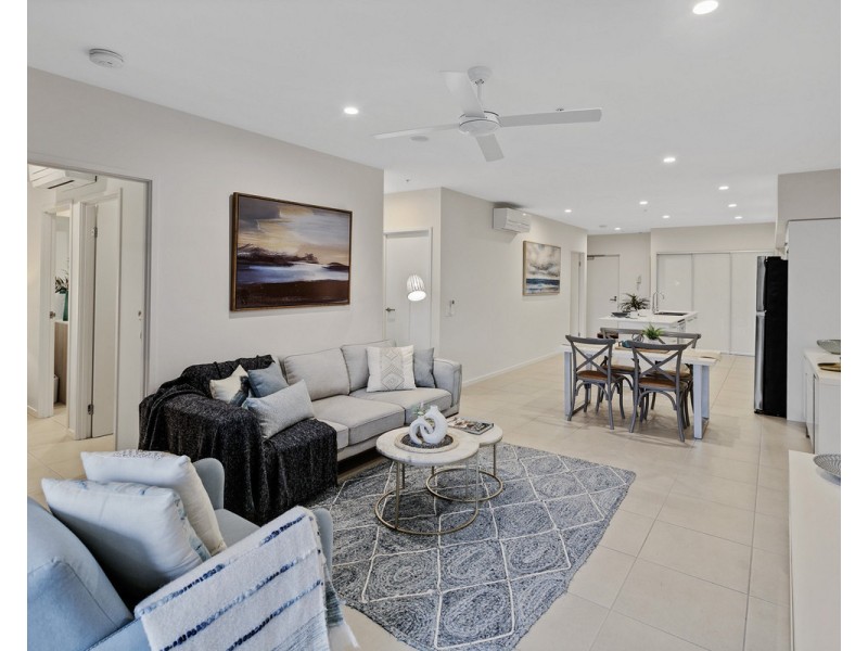 302/5 Spring Street, Sippy Downs QLD 4556