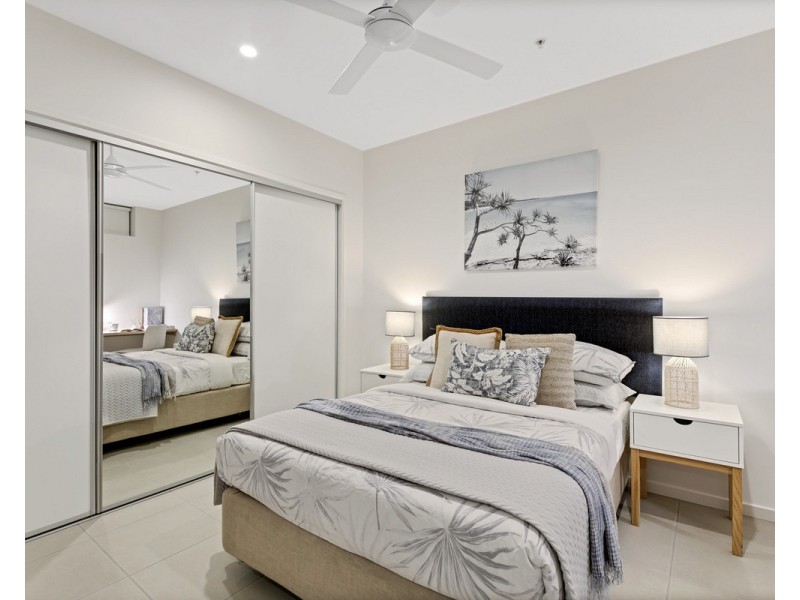 302/5 Spring Street, Sippy Downs QLD 4556
