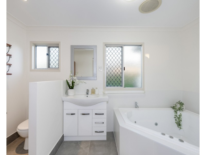 51 FE Walker Street, Bundaberg South QLD 4670