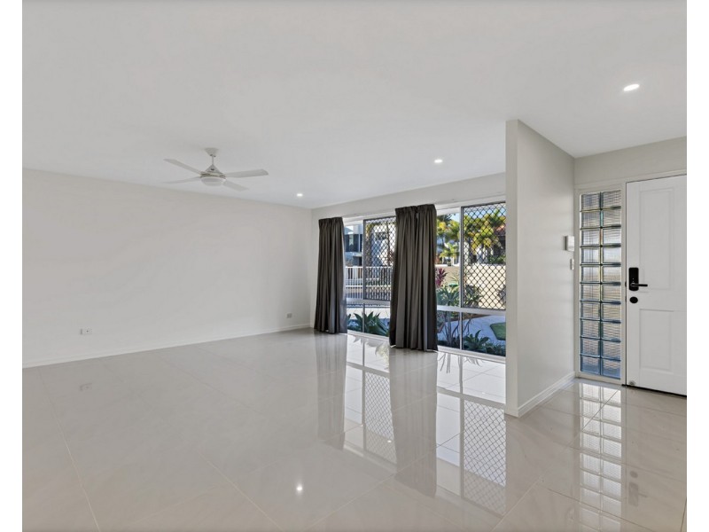 8 Driftwood Court, Bokarina QLD 4575