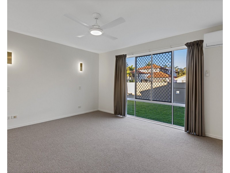 8 Driftwood Court, Bokarina QLD 4575