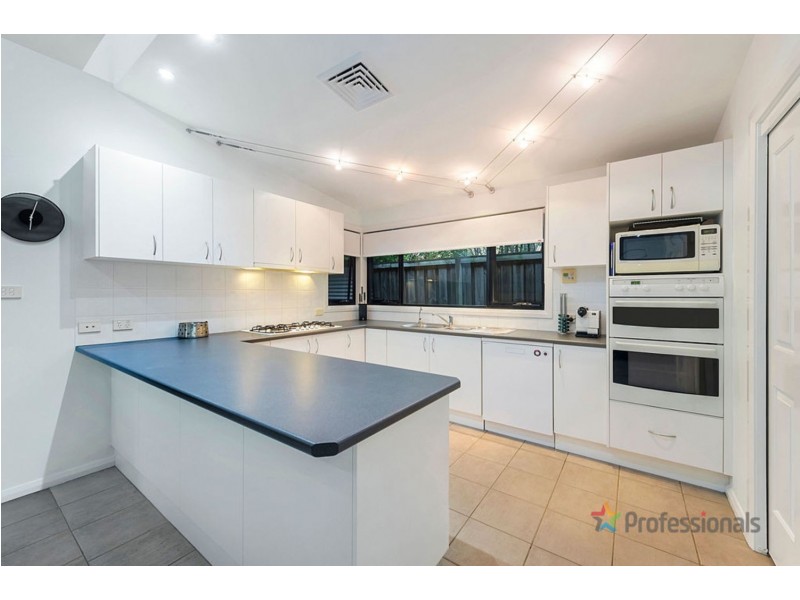 13 Philippa Court, Kellyville NSW 2155