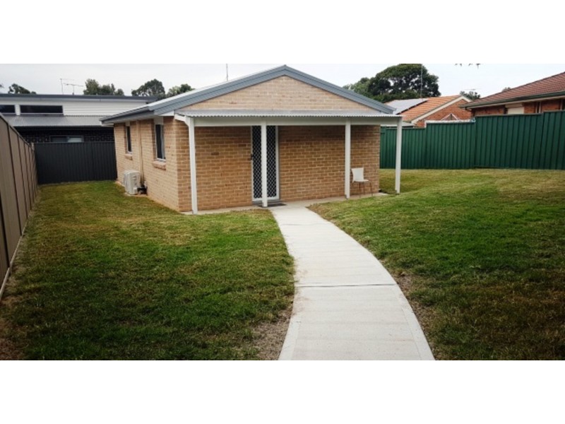 32b William Howell Drive, Glenmore Park NSW 2745