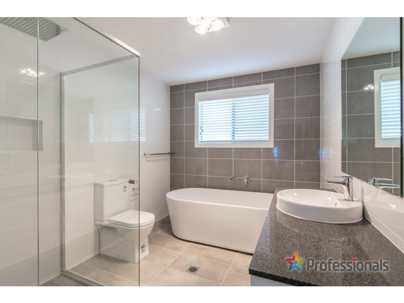 37 Longerenong Avenue, Box Hill NSW 2765