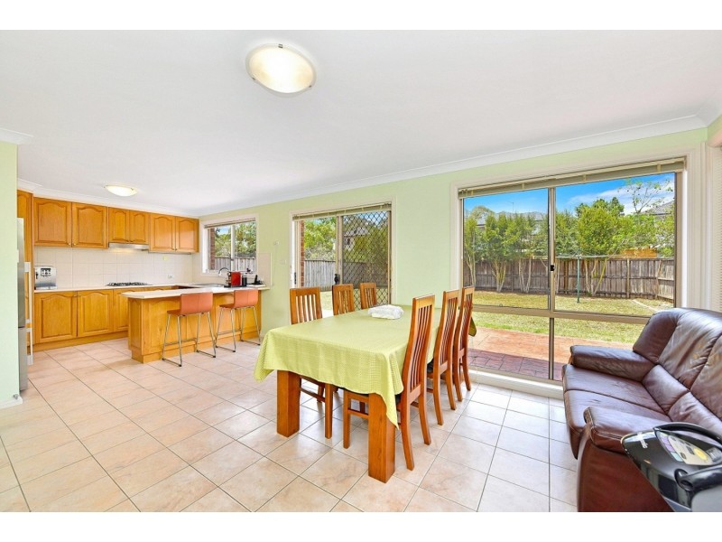 15 Kirkton Place, Beaumont Hills NSW 2155