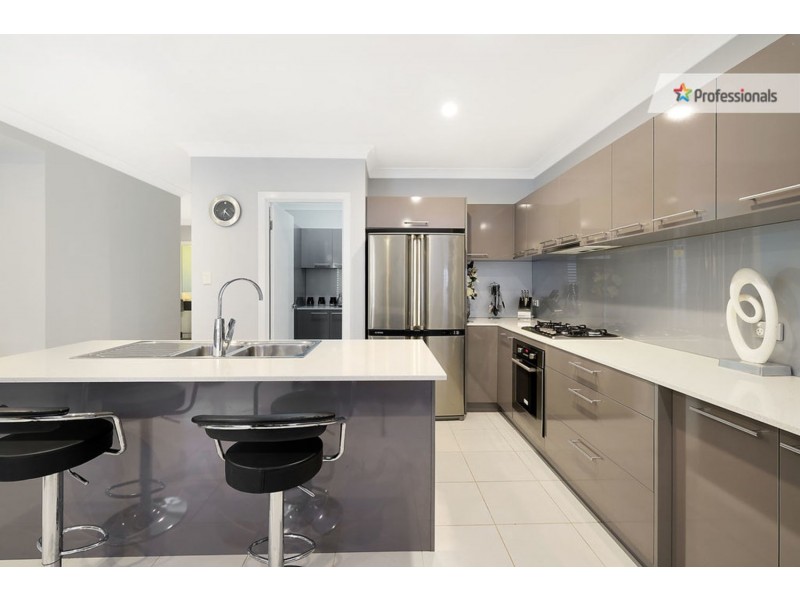 17 Springbrook Boulevard, Kellyville NSW 2155