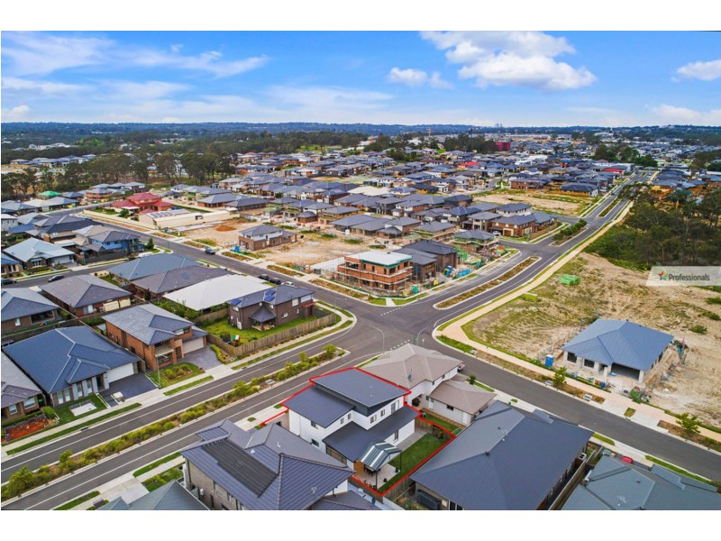 17 Springbrook Boulevard, Kellyville NSW 2155