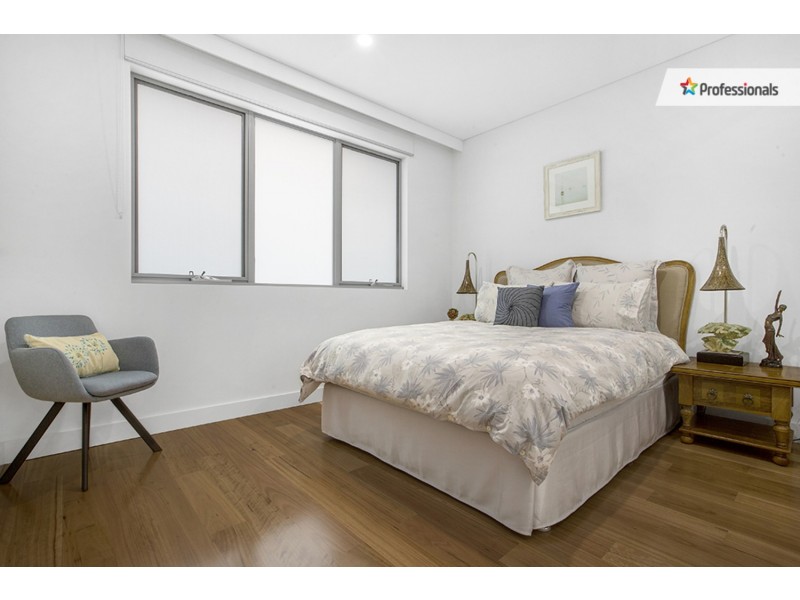 13 Fairway Circuit, Strathfield NSW 2135