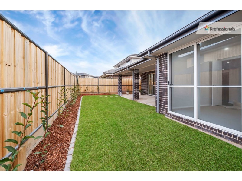 14 Cormo Way, Box Hill NSW 2765