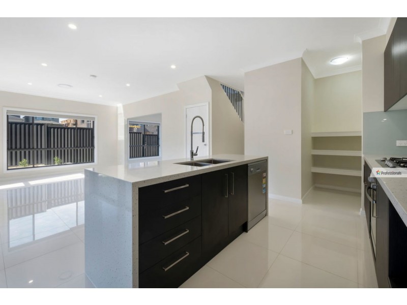 12 Nix Street, Box Hill NSW 2765