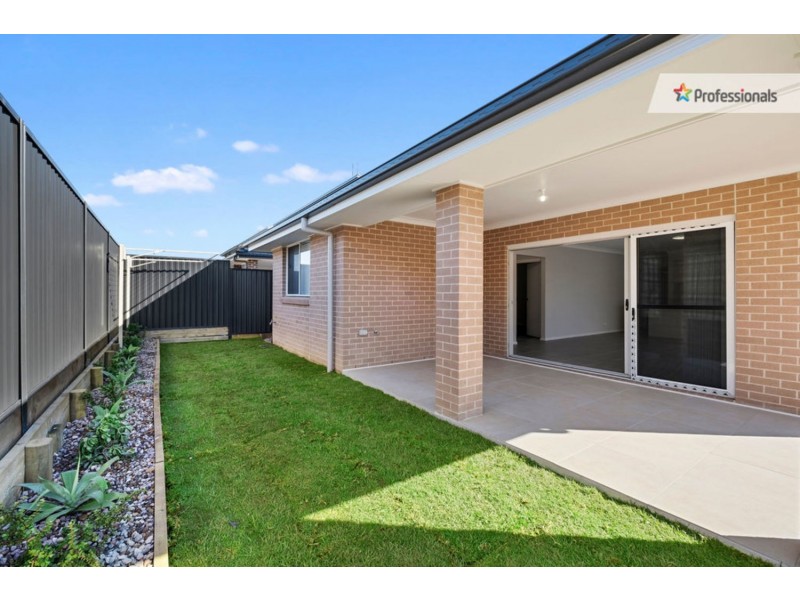 11 Streamdale Street, Box Hill NSW 2765