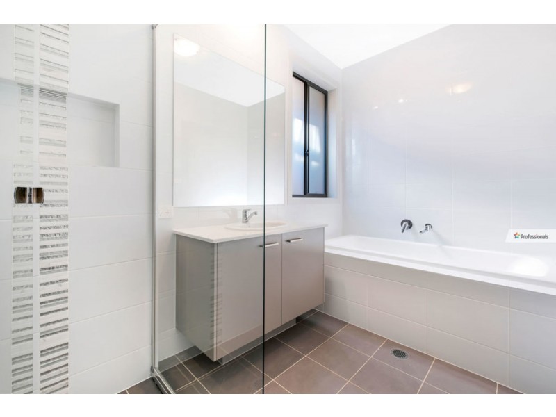 35 Centaurus Way, Box Hill NSW 2765