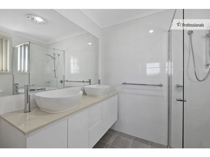 44 Fontana Drive, Box Hill NSW 2765