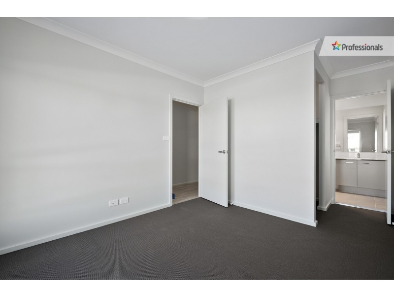 96 Levade Avenue, Box Hill NSW 2765